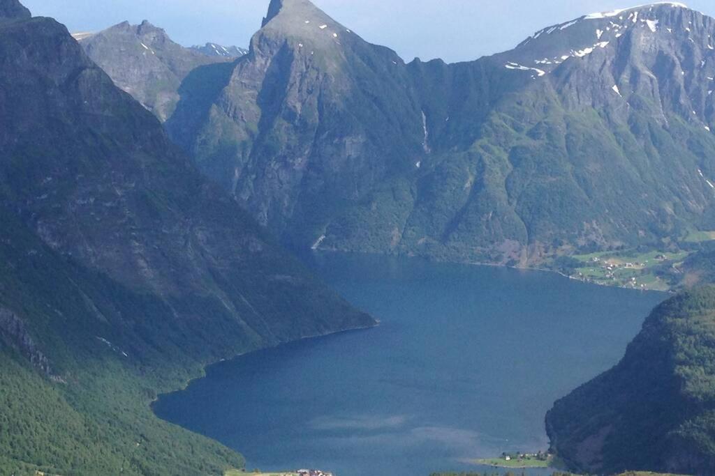 Bakken, Feriebolig Villa Volda Bagian luar foto